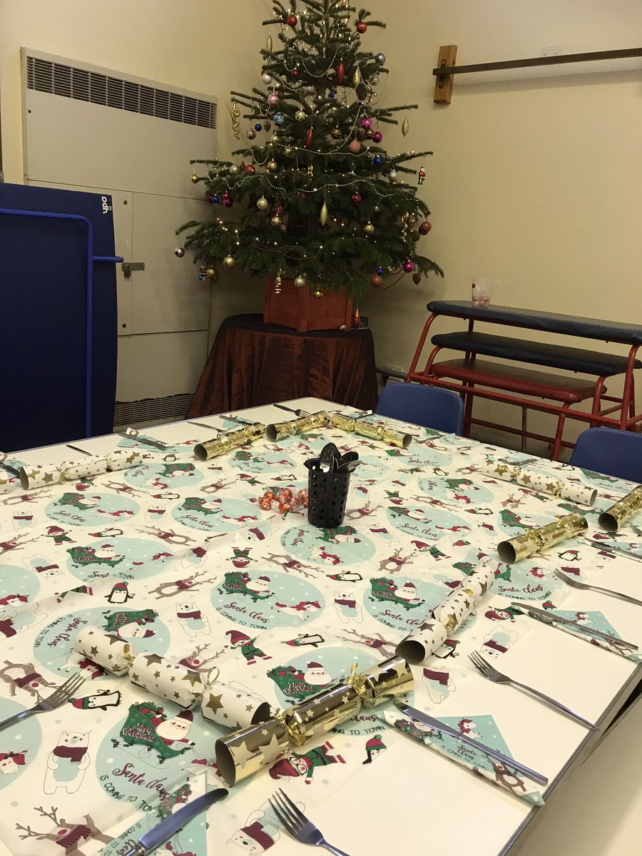 We’re all ready for Christmas dinner!! A huge thank you to our fabulous kitchen team!