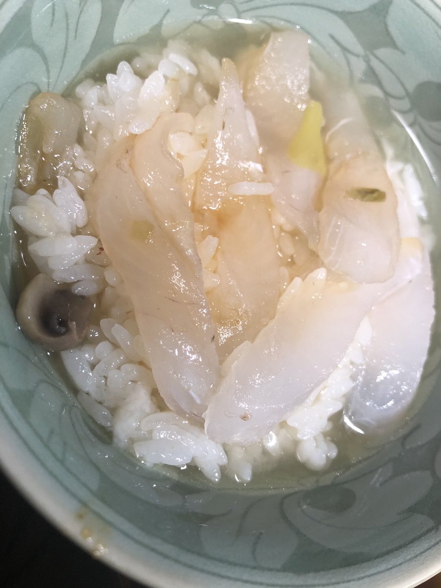 ぴらふ Yz250x普及委員会 アカヤガラの刺身をちょいヅケにしてご飯に乗せてアツアツのアカヤガラ 汁かけると美味い 宇和島鯛飯のアカヤガラ版 白身魚はこの食い方が最高 ぴらふ Yz250x普及委員会 アカヤガラの刺身をちょいヅケにしてご飯に乗せてアツアツのアカヤガラ 汁かけると美味い 宇和島鯛飯のアカヤガラ版 白身魚はこの食い方が最高