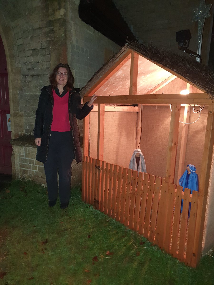 Here is the Vicar of St John's Church who is absolutely delighted we have answered her prayers and volunteered to help at her church! We will be working with the small volunteer team to maintain the grounds that so many enjoy. #stjohnsbroadstone #goodgym #supportlocal