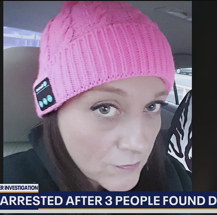 ShannonMFox4's tweet photo. FORT WORTH TRIPLE MURDER— A family member tells us these are two of the victims. Her aunt, Virginia Lewis, was found shot to death at a small car lot. Her mom, Veronica Jones, was found dead at an abandoned building in Palo Pinto County along with another man, Clayton Turrentine https://t.co/1TVMxzdV7b