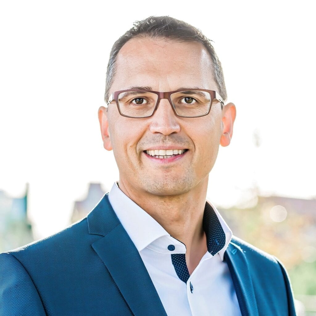 IIoTConnection's tweet image. Digital Transformation: Essential for Process Industry Operations #IIoT #Digital #IT #AI 

iiotconnection.com/digital-transf…