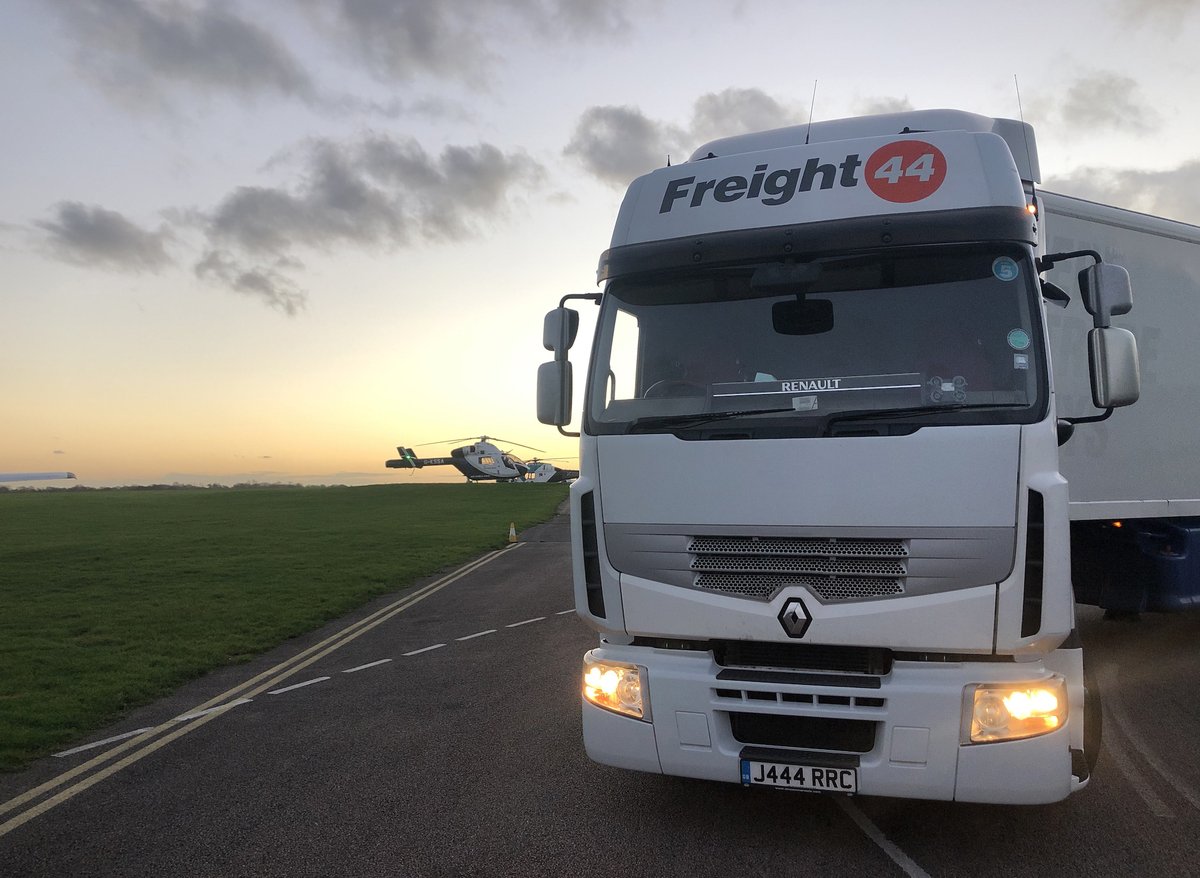 freight44ltd's tweet photo. We combine simple, standardised road freight services with a host of customisable options to achieve the ideal balance of lead-time, capacity, frequency and cost. Visit https://t.co/IfPXCaaJeW to find out more about how we can help to move your business forward. #freight https://t.co/2ULKQkVYqY
