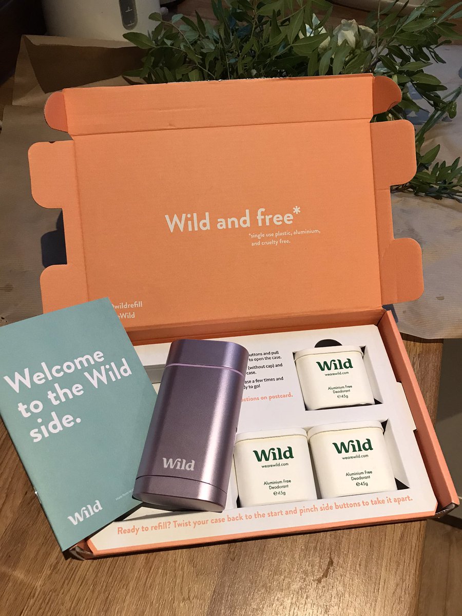 mary_hayman1's tweet photo. What a wonderful #PlasticFree haul in the post this morning! 🌊

So excited to start using this plastic and cruelty free @WildRefill deodorant, and these gorgeous @RowenStillwater #vegan wax wraps from @JenGriffiths11 - thanks Jen! 💙🎄 https://t.co/AFkpUx80ZS