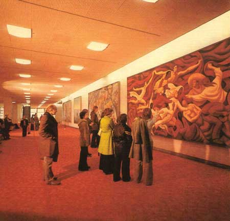 Today is the day of the opening of the  #HumboldtForum. In honor of the building that it replaces - and in which my parents met - I am posting images of the Palace of the Republic.  #PalastderRepublik  #Palast  #PalaceoftheRepublic  #PalaceofthePeople