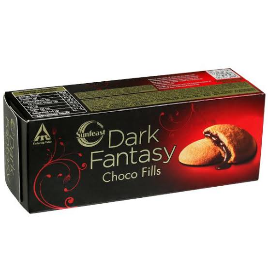 Favourite biscuitsDARK FANTASY / BOURBON