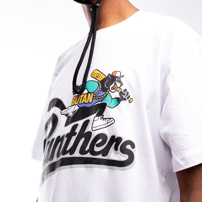 Butan_Official's tweet photo. The Butan Panthers Mascot t-shirt is also available in white. Features a panther graphic on the chest and back.
Available now from all our retailers nationwide & our online store - https://t.co/uUJS5mMoVY
#ButanSummer20 #ButanPanthers #HeedTheCall #ItsNotAgarmentItsApieceOfArt https://t.co/zLIBmGiC99