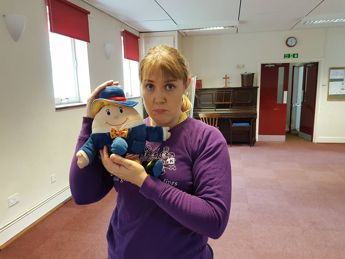 16th December It is poor Humpty Dumpty looks like he has been sitting on that wall again.