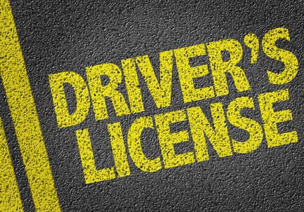 City_Ekurhuleni's tweet photo. DRIVER'S LICENCES STILL VALID: All learner licences, driving licence cards, temporary licences and professional driving permits that expired between 26 March and 31 December 2020 are still valid. The validity period is extended for a further grace period ending 31 August 2021. https://t.co/MyGcNSKl3F