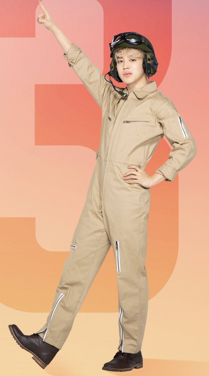 jiminbeakie's tweet photo. PILOT JIMIN!! sooo cute 🥺 https://t.co/6aA9pYitMa