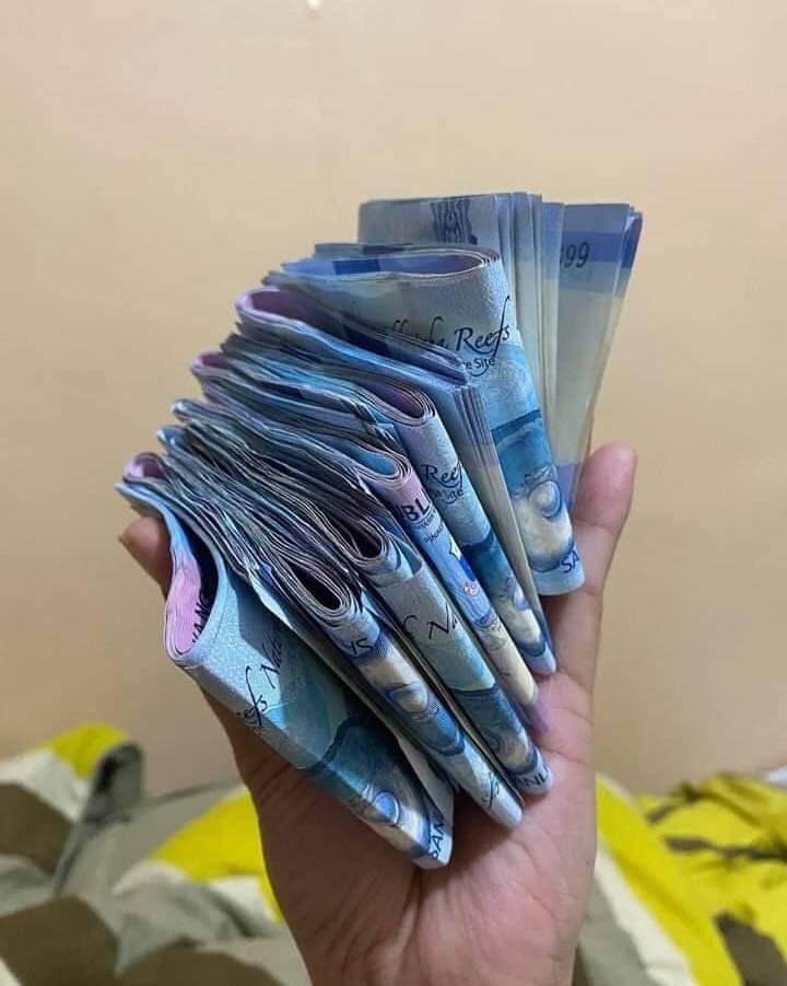 ramosreeex's tweet photo. Boyset! Ngano lisod kaayo ka tigumon. 😑 https://t.co/J030yJyBTU