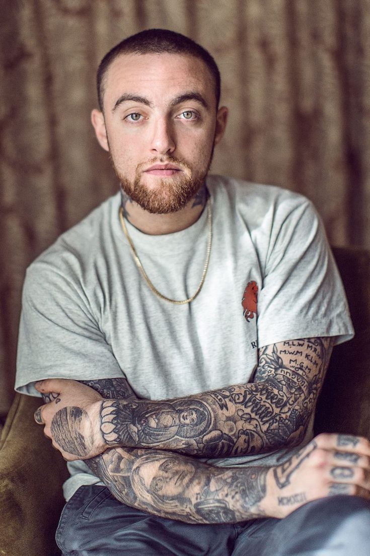 2. Mac MillerUS rapper Mac Miller predicted his own death two years before it happened, while worried friends begged him to stop taking drugs. In his song "Brand Name" he said "To everyone who sell me drugs, don't mix it with that bullsh*t. I'm hoping not to join the 27 Club"