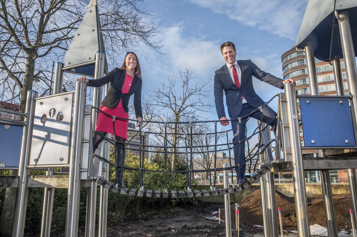 Ben of ken jij iemand jonger dan 18 jaar die zich te pletter verveelt tijdens de #lockdown in <a href="/Gem_Rijswijk/">Gemeente Rijswijk</a> 

Doe mee:
facebook.com/735152200/post…