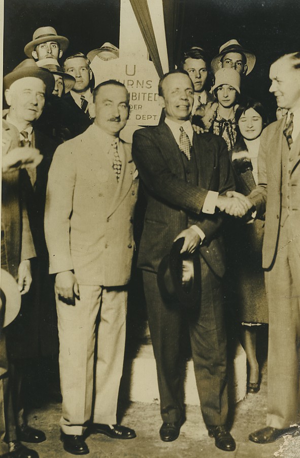 Kansas City Theodore Roosevelt Arthur Johnson Alex Soper  1928  boop.la/M16067 #kansas #theodoreroosevelt #arthurjohnson #alexsoper #photography #oldphoto