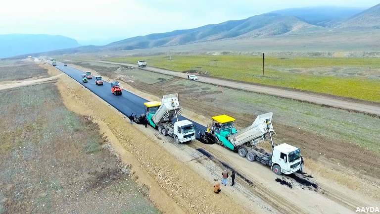 AAYDA: "Suqovuşan və Talış kəndlərinə gedən tarixi yolların asfaltlanmasına başlanılıb". 

bbc.in/3aaOSfw  Xəbərə keçid linkdədir.