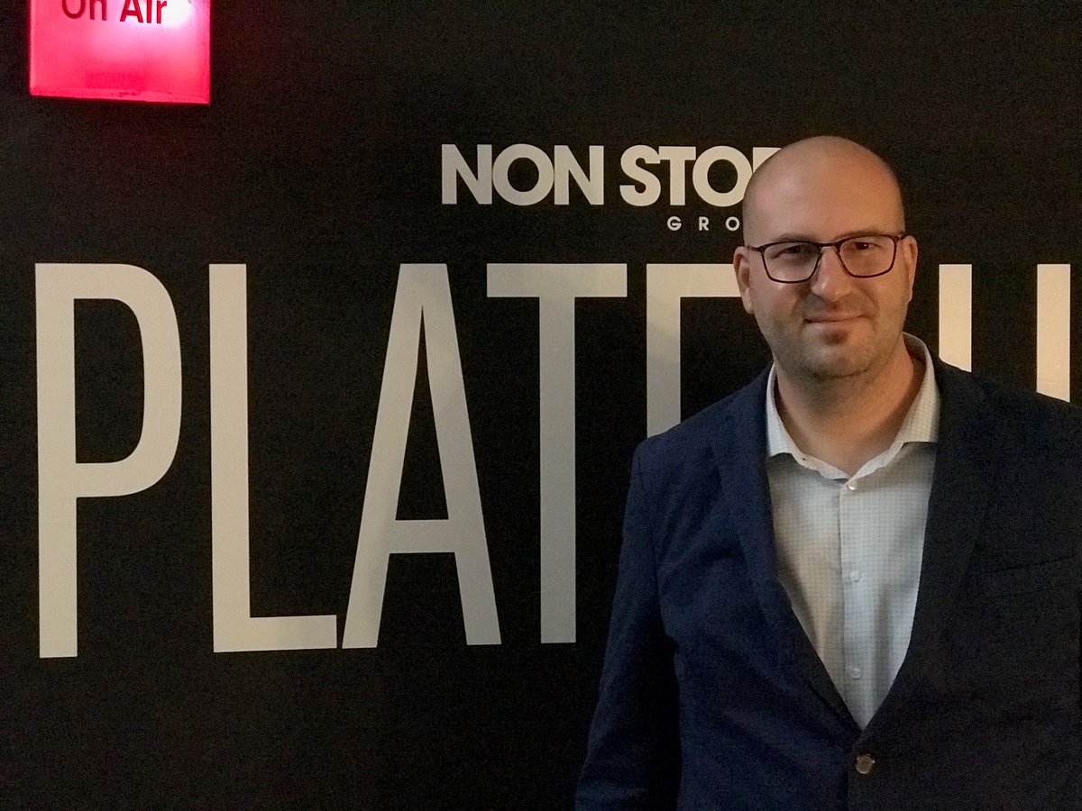 SEM_JUICE's tweet photo. Après le passage chez BFM le mois dernier, aujourd'hui, Nicolas Mercatili était chez Bsmart TV. Nous continuons notre route de la démocratisation du #netlinking pour rendre accessible ce fabuleux levier d'acquisition et de leads à tous. Rdv à 11h : https://t.co/5udvSae1tD 1/2 https://t.co/8c88khxv9w