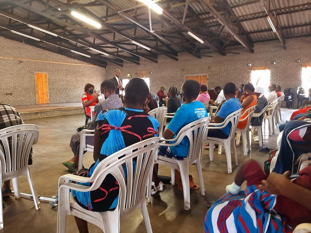 ForumMasvingo's tweet photo. Ongoing ‼‼‼ #devolutionsensitization at Yeukai ...what does our constitution  really say on devolution  read #section264 #objectives @MasvingoCity @RadioWezhira @MasvingoMurra @HevoiNews @Brightonramusi @zivanaimuzorodz @CMafuka @MakomboreroH @OSISA @cotradinfo @OpenCouncilMSV https://t.co/Qn5jYbJfl0