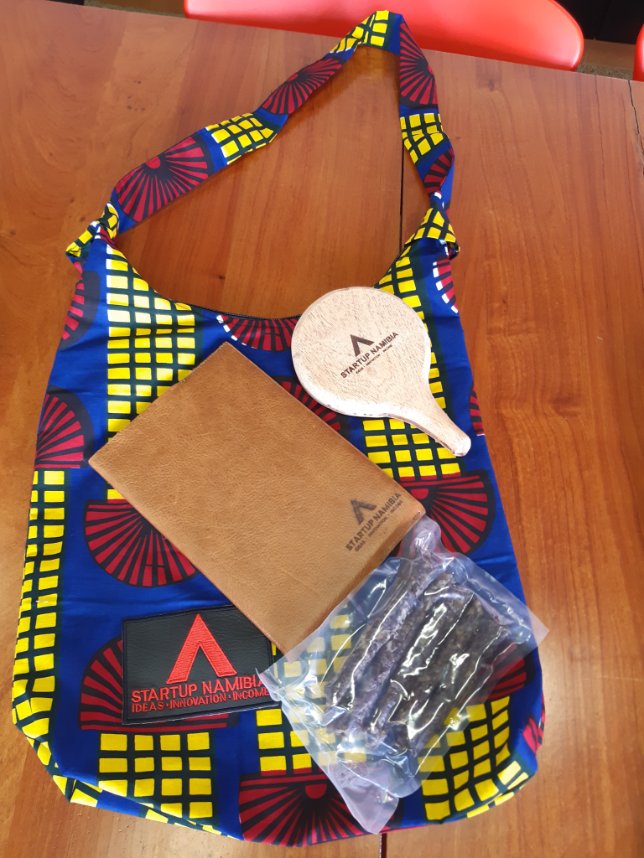 startupnam's tweet photo. We would like to thank The Local & Nerine Uys for our amazing Corporate Gifts, not forgetting Ndeshi Fikameni from Afroprint Line for our beautiful Corporate Gift Bags😊
🛍️
#StartupFacts #Basecamp #StartupLife #StartUpNamibia #ThinkOutside https://t.co/BYz1DvMeJX