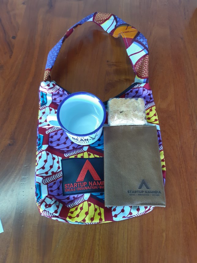 startupnam's tweet photo. We would like to thank The Local & Nerine Uys for our amazing Corporate Gifts, not forgetting Ndeshi Fikameni from Afroprint Line for our beautiful Corporate Gift Bags😊
🛍️
#StartupFacts #Basecamp #StartupLife #StartUpNamibia #ThinkOutside https://t.co/BYz1DvMeJX