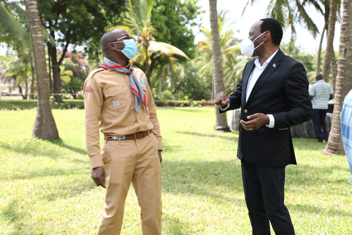 InfoKfcb's tweet photo. CEO @EzekielMutua with the @NYC_YouthVoice CEO @RoySasaka at the @flamingobeachKE where the @WSPU_KE induction for members is taking place.
@KiarieJohn https://t.co/C3r3BQqRAR