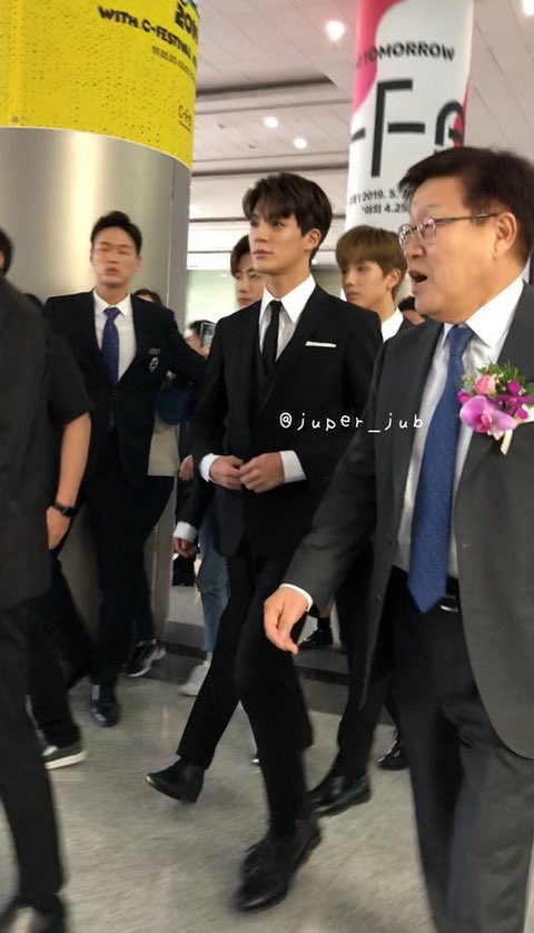 jeno in real life, a thread