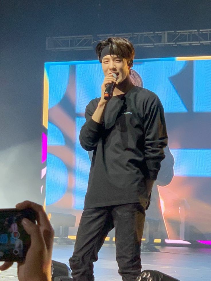 jeno in real life, a thread