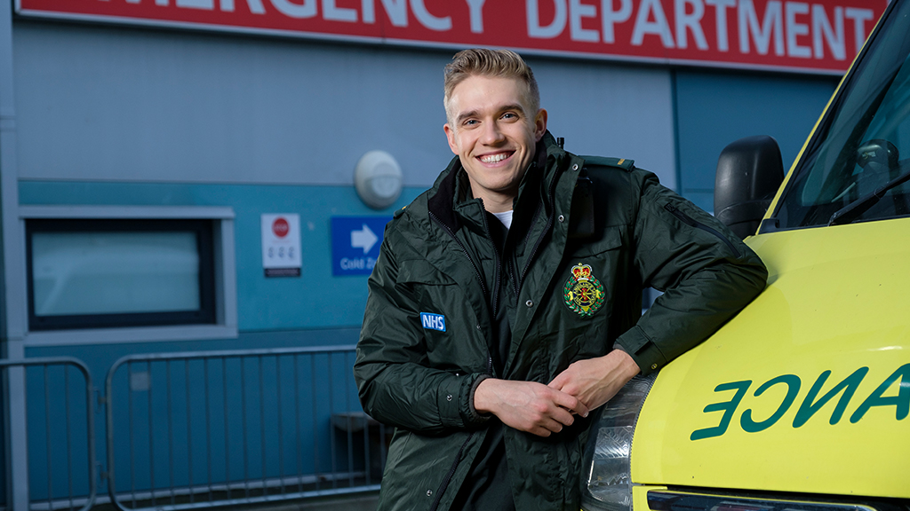 bbcpress's tweet photo. 🏥 The amazing Bobby Lockwood will be joining #Casualty as a young, new paramedic, Leon: https://t.co/KbubMA7Fck https://t.co/8Jx3t0cxow