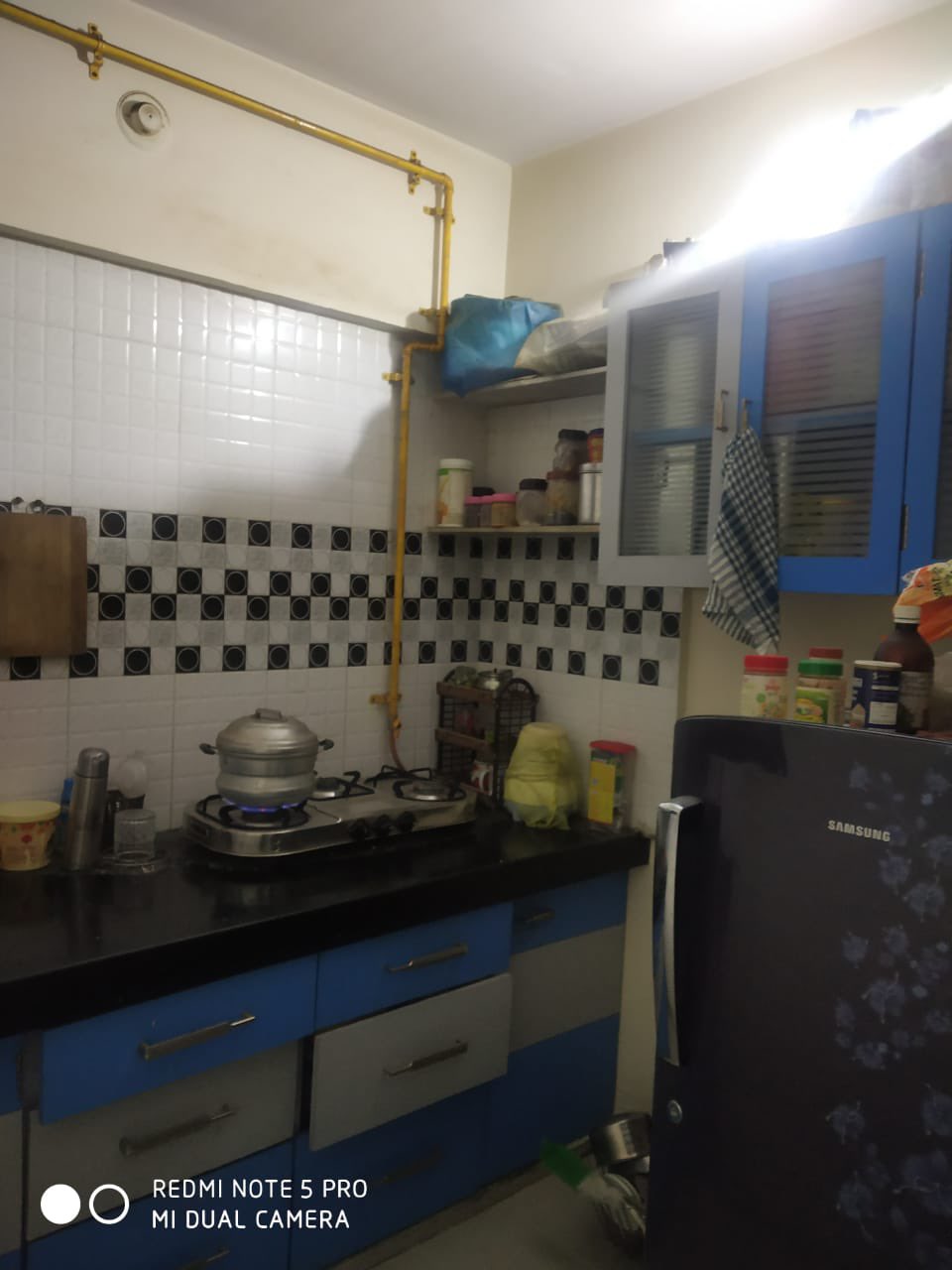 Madhish Parikh Rt Amp A Friend Has A Financial Crunch And Wants To Sell Her 1 Bhk Flat In Vapi Priced At 17l On An Urgent Basis Location Near