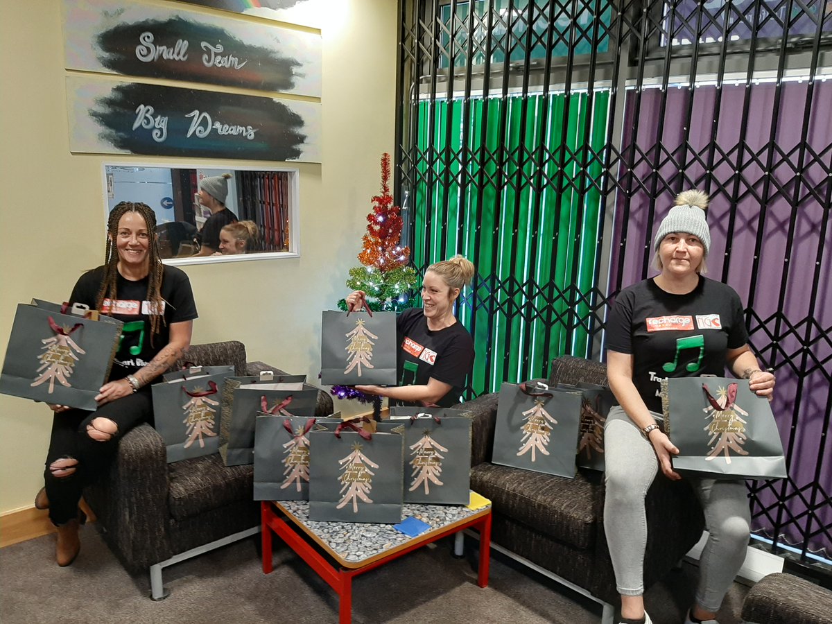 RechargeTelford's tweet photo. We are busy putting together #Christmas gift bags for all the youngsters we support thanks you @BVTNews for the grant donation, more projects to come in #NewYear2021 #wednesdaythought #community #AddictionRecovery #makingadifference  @Vocal_Rogue https://t.co/BSZoJTjG9Q
