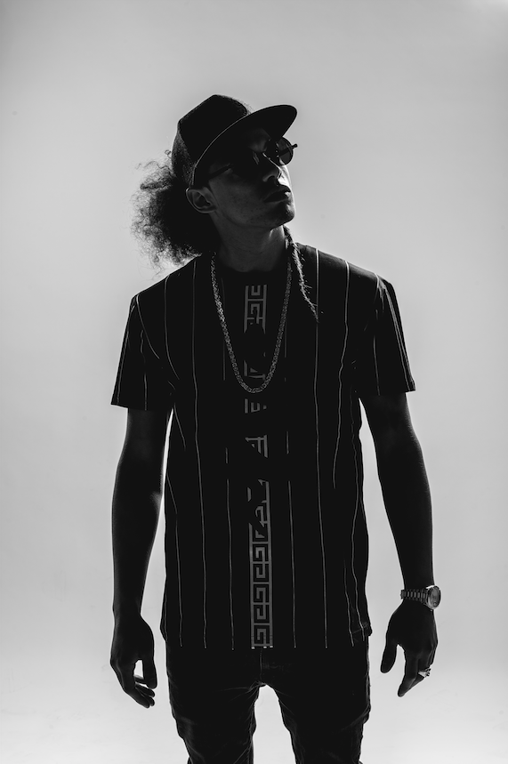 Step into the game!🤟🏽Already wishing you the best for 2021, let's make it a better one! #atilaxmusic #vocalist #edm #hardstyle #harddance #blackandwhitephotography #snapback #edmvocalist #keltekmusic #bfront