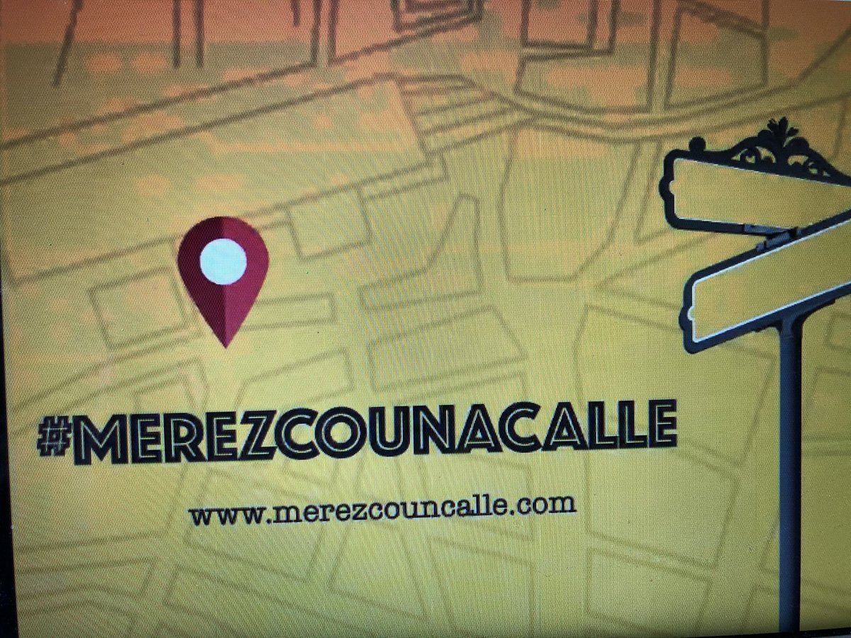 Fantástica <a href="/rosaliarte/">Rosa Liarte Alcaine</a> en su intervención en el webinar #EntrePantallasVLC organizado por @PMDadiccionVLC y <a href="/FadJuventud/">Fad Juventud</a>
Geniales sus experiencias aplicando tecnología en el aula con resultados tan grandes como #merezcounacalle Gracias 👏👏👏👏