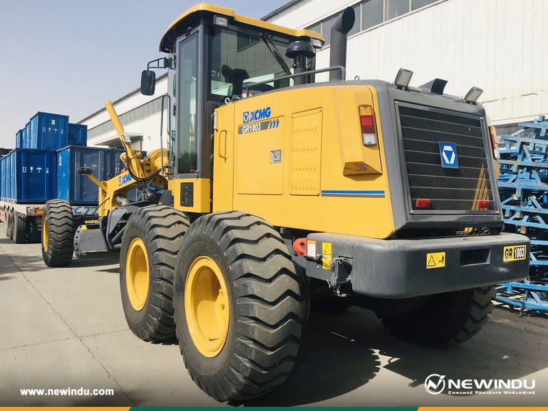 newinducn's tweet photo. #Newindu Exported 2 Units XCMG GR1803 Motor Grader @XCMGGroup
...
👉 https://t.co/kpMr8ecGD2
📧 sales@newindu.com
...
#xcmg #motorgrader #graders #xcmgmotorgrader #GR1803 #roadconstrcution #constructionmachinery #heavymachine #heavyequipment https://t.co/yq4Y664wE5