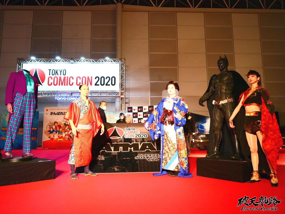 hatenkohro's tweet photo. 【 #東京コミコン2020 × #破天航路 】
番外編📸
🏍 🎎🦇
#tokyocomiccon2020 #tcc #hatenkohro #starwars #deadpool #JurassicPark
#デロリアン #ヒルバレーポリスクルーザー #バットポッド #いけばな龍生派
#BackToTheFuture #darknight #Batman #joker https://t.co/CbYWtWRmuR