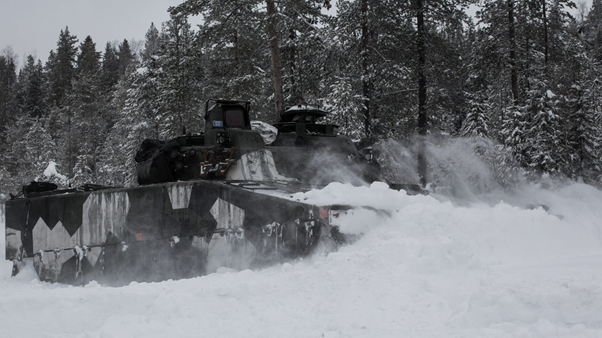 A few thoughts on belly loading. No, not our collective plans for the xmas period, a primer on the science behind allowing the belly of a vehicle to contact the terrain, and the implications therein to mobility (spoiler: its always bad)  #AFVaDay  #miltwitter  #tanktwitter