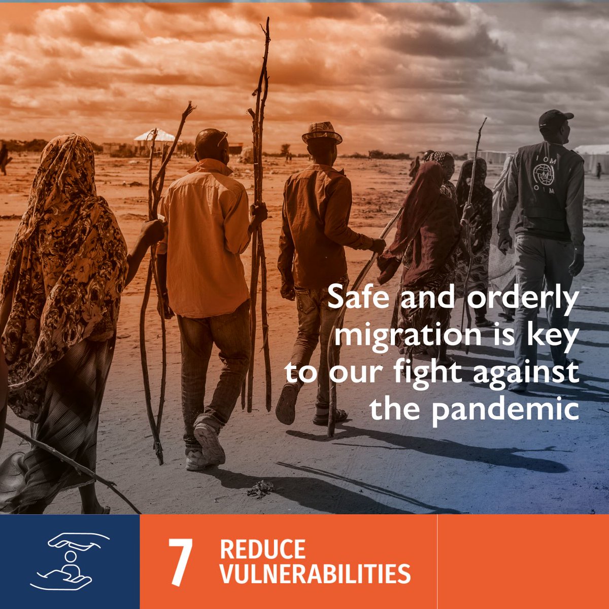 iom_somalia's tweet image. Promoting safe and orderly migration amid COVID-19 is key to our global fight against the pandemic. 

We can only succeed if we include all migrants in the response. #MigrantsDay