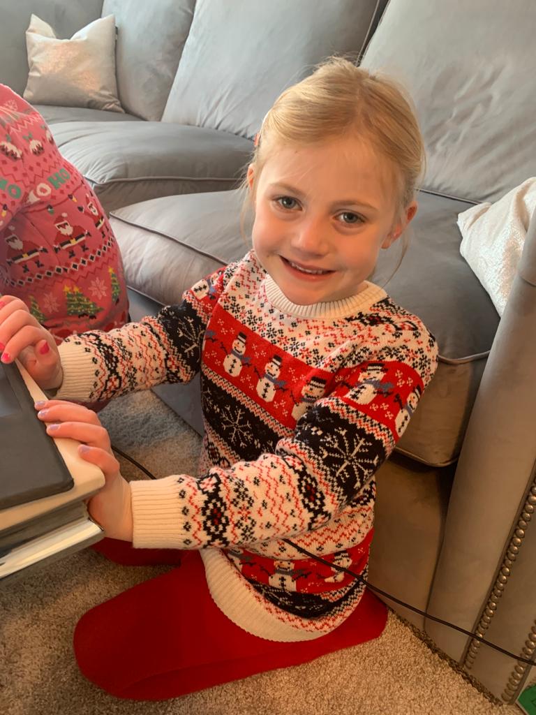 NcrosslandNeil's tweet photo. Christmas jumper home schooling day for Isla doing her Teams homework 💯💥🎅💕 @LarchwoodPS https://t.co/4cFaZMDSTf