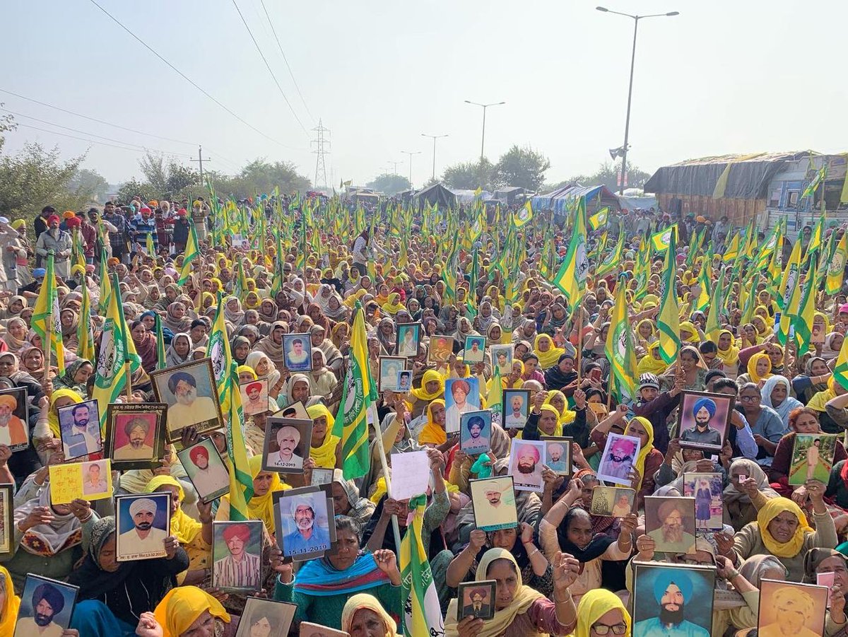 NeelkamalTOI's tweet image. If human tragedy have any face it was visible in painful abundance when hundreds of farm widows came to narrate their tales of woes #FarmerProtests