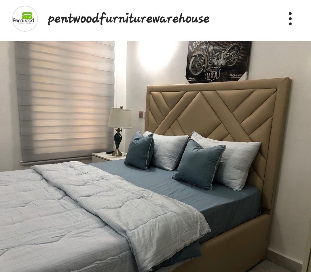  #RewindWithOzo 1/1A short SUPERION story(..vrrrm vrrrm  #AtaradoOzoemena... vrrrm....)I woke up to the sound of the alarm on my  @TecnoNG  #Camon16 phone. Today is Wednesday  I thought to myself. I jumped out of my  @Pentwood bed and rushed to the bathroom.....