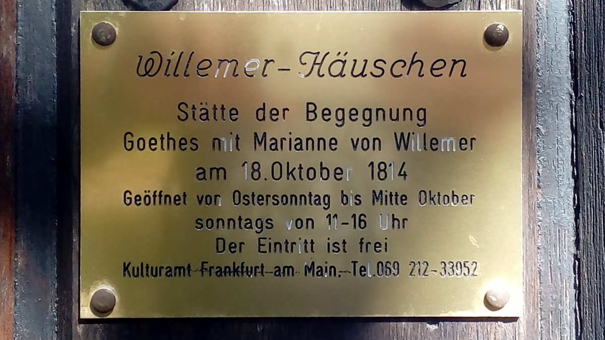 talesofgoethe's tweet photo. Hier noch ein paar Impressionen von meinem Besuch des Willemer-Häuschens im Sommer 2019.
#Goethe #GoetheOrte #goethewarhier #ginkgobiloba https://t.co/ylFmiBibaQ