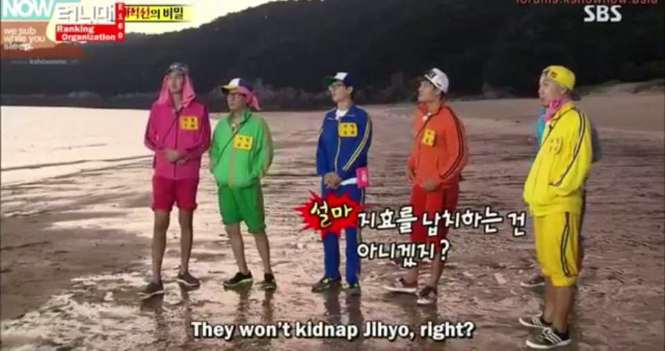 AngelLee0904's tweet photo. In this episode, the Oppas and KS are worried for JH esp. JK 😆😍💖 #spartace #spartacecouple #runningman #sbs #yoojaesuk #jisukjin #leekwangsoo #kanggary #haha #haroro #songjihyo #kimjongkook https://t.co/AfAbtf4EWe