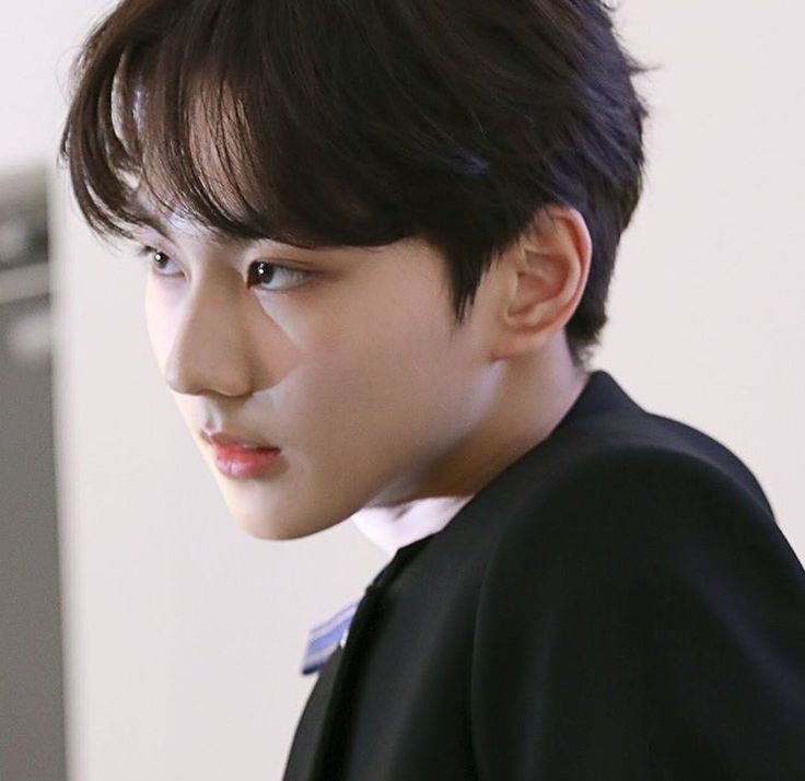 jaeynflms's tweet photo. jungwon x oc au ; pinky promise

quinn and jungwon made a promise when they were kids to marry each other. quinn heard that her friend is still a bachelor and decided to announce publicly that they are engaged. what's the catch? jungwon is getting married in 2 months. https://t.co/hxCji5uw3e