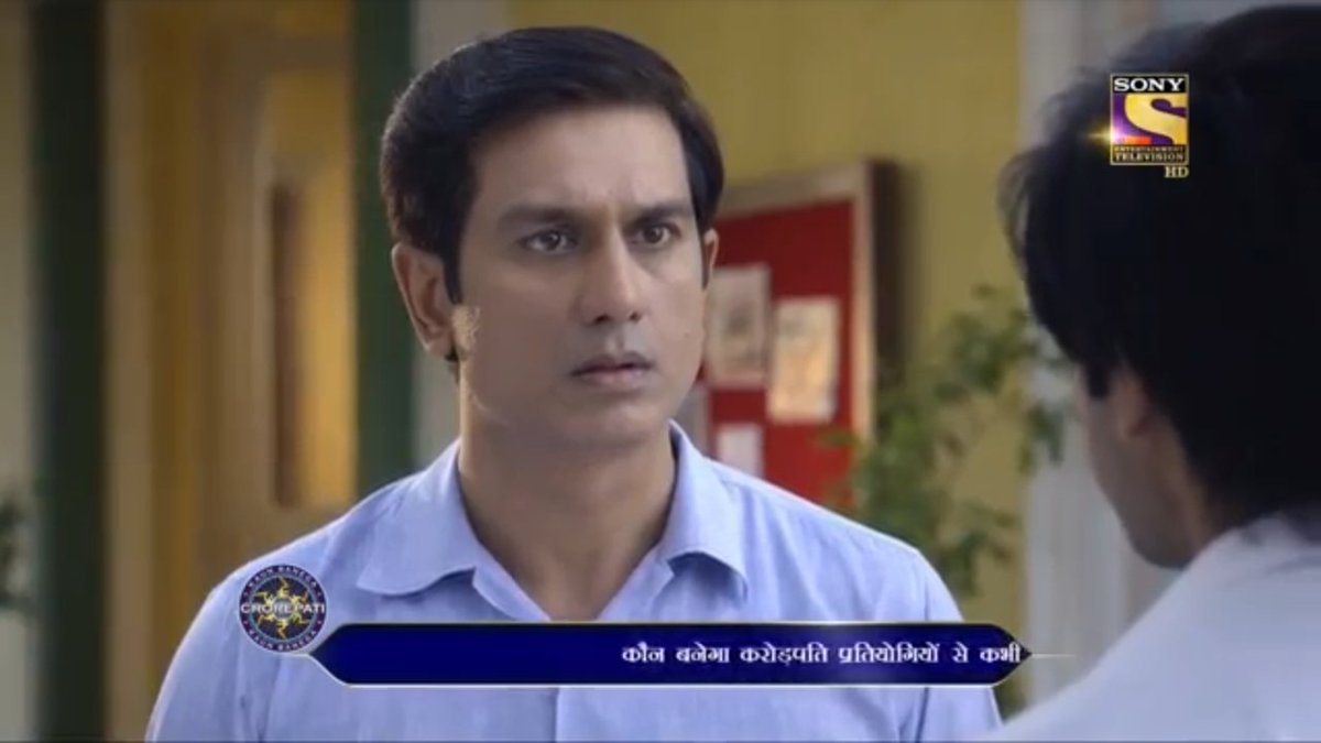 "haa maine sharad ko mara, bahut mara islie nahi kyunki vo aapka damad hai balki islie kyunki usne naina pe haath uthaya usse batameezi kari"You don't need a whole life but one single moment for your love to shine & this was it for sameer. #YehUnDinonKiBaatHai