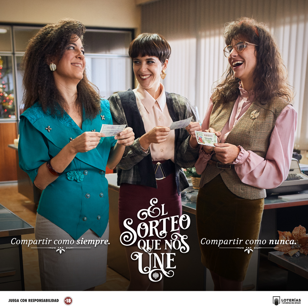 loterias_es's tweet photo. ¿Aún no has compartido un décimo con tus compañeros? Aún estás a tiempo… Aunque sólo quedan 5 días para el Sorteo de Navidad. #LoteríaNavidad
#SorteoNavidad #CompartirComoSiempre #CompartirComoNunca https://t.co/IClxnihaej https://t.co/vCKxV54AII