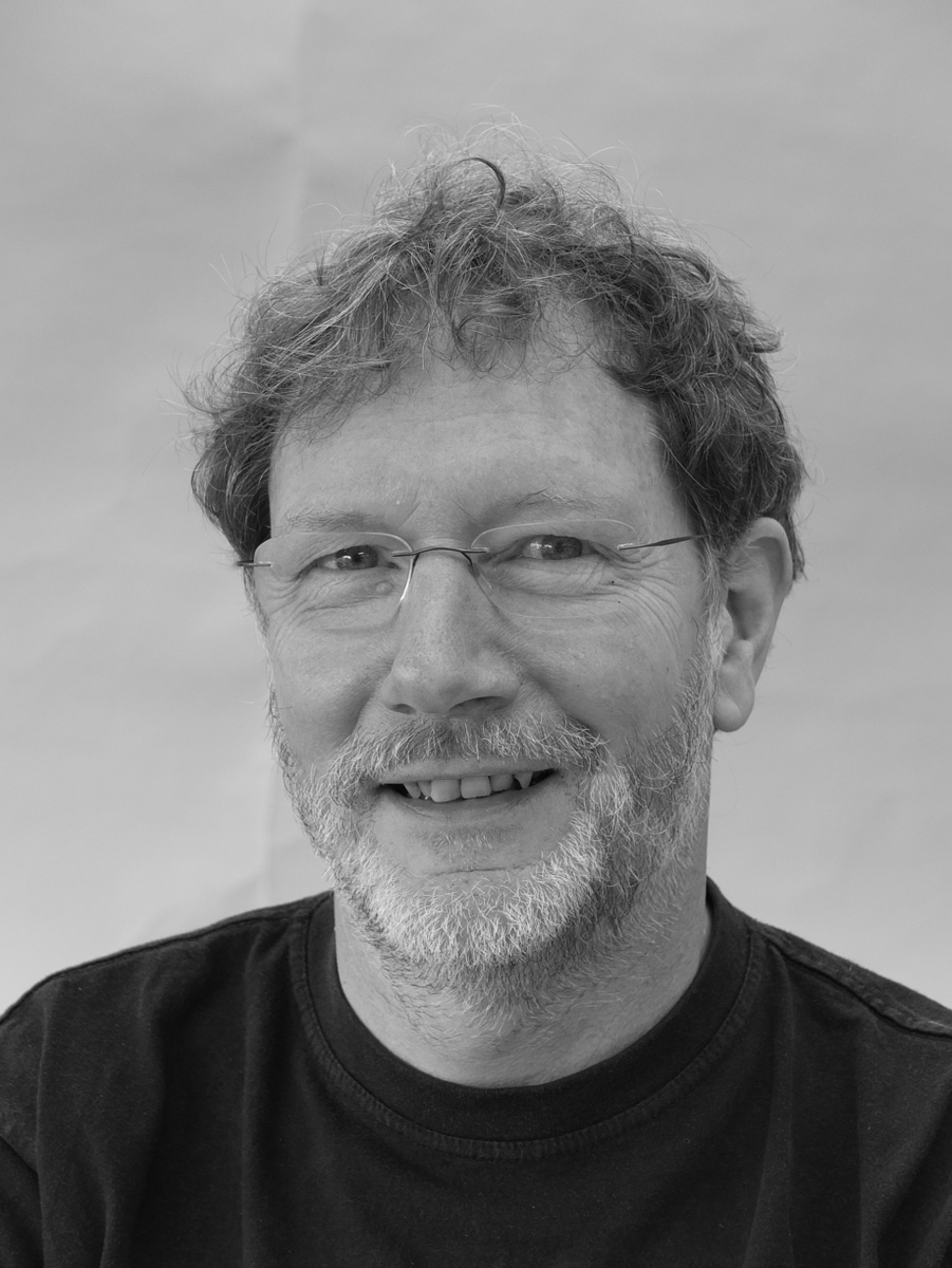 UKScreenAlln's tweet photo. This month's spotlight is on industry-leading physical special effects company @artem_sfx, with Chair &amp; Co-Founder Mike Kelt discussing their workshops in West London &amp; Glasgow, thoughts on #SFX tech, and reflecting on the industry in 2020 📰💥
Read: https://t.co/OqZ6pYy5u3 https://t.co/25lelFeFWV