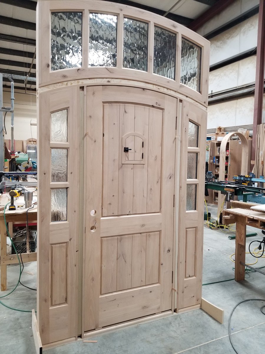 wbsystech's tweet photo. Common arch door with transom designed with #EZWinDoor. #WinDoorApp #CNC #ERP #CadCam #Machining #Fenestration https://t.co/NHsuEb1FfM