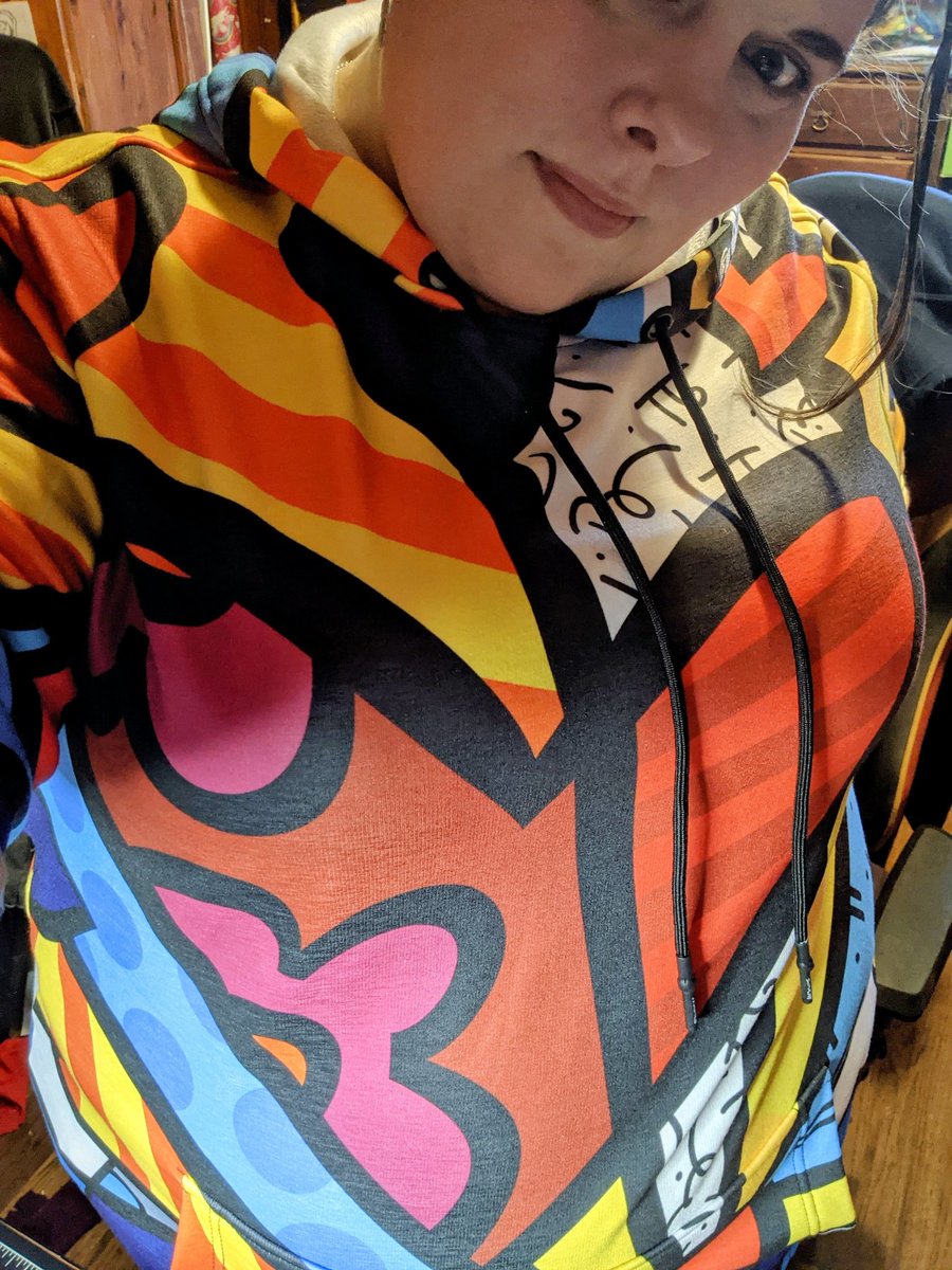 Just got this in the mail! Art challenge - 2nd and 4th grade friends and  do you know who's artwork I am wearing? #neardyartclothes  #romerobritto <a href="/LMTSD_PRES/">Pine Road</a>