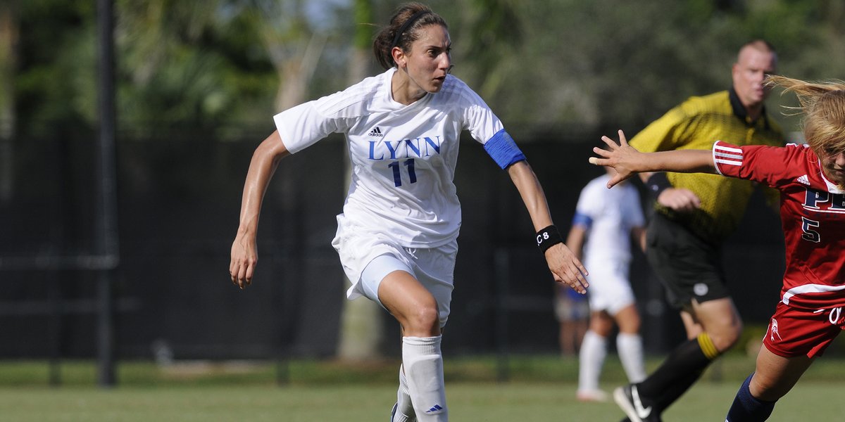 The 2011 <a href="/D2SSC/">Sunshine State Conference</a> Player of the Year and Offensive Player of the Year, Melissa Ortiz, has been named to the SSC Women's Soccer All-Decade Team (2010-19). #Lynning 

Ortiz was a two-time Olympian following her standout #LynnWSoccer career. 

READ: cutt.ly/chJWJZh