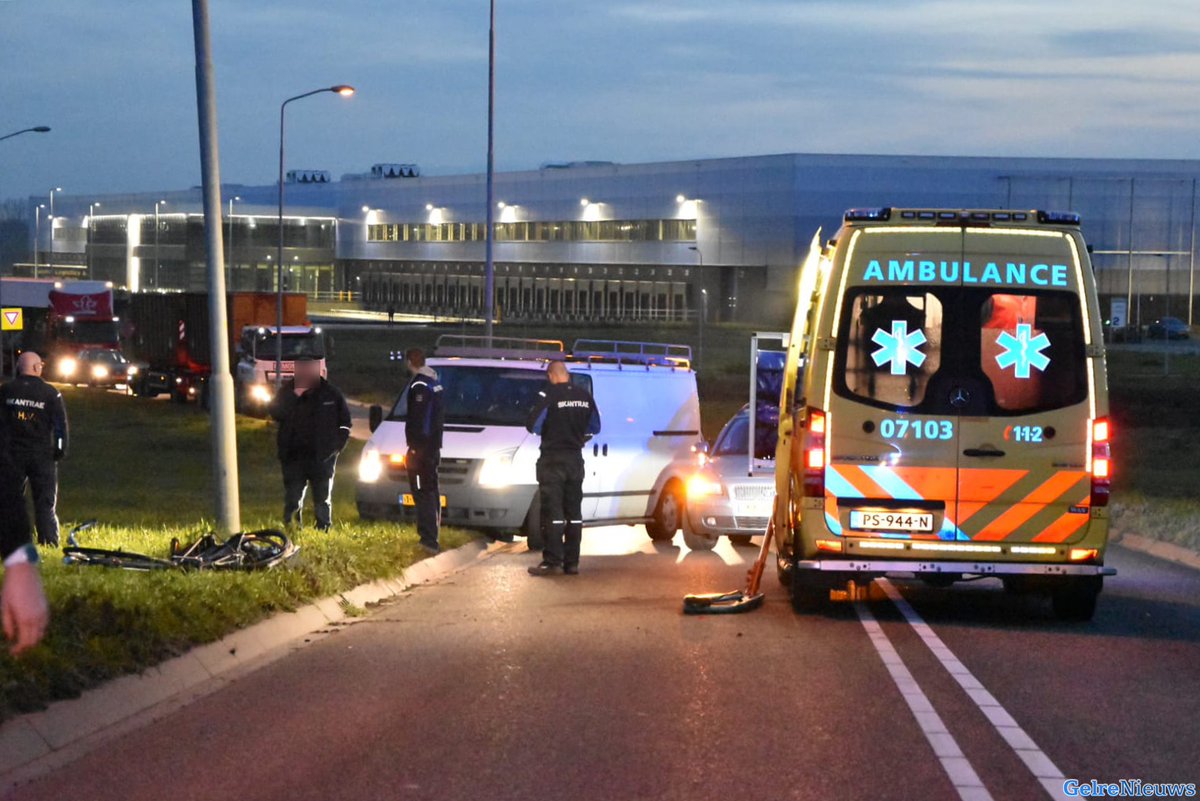 Fietser raakt zwaargewond bij aanrijding in Zevenaar -..