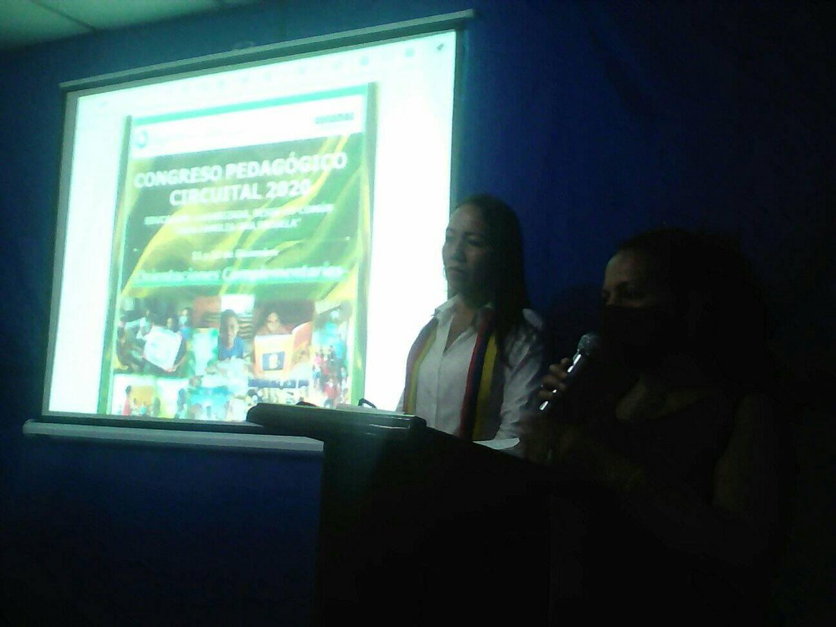 Infocomunal2's tweet photo. #Infocomunal2 || Comuna Brisas del Campo participaron en el 2do Congreso Pedagógico Educativo Circuital, que se realizó el 11 y 12 de Diciembre. Rumbo a la Ciudad Comunal
@NicolasMaduro
@NorisHerrerar
@Mp_Comunas
#ANCSoberaniaYPaz https://t.co/NeiV5psNGN