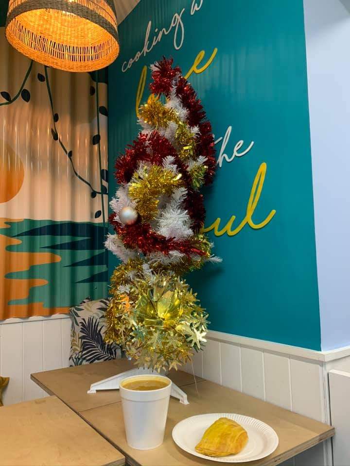 LatinElephant's tweet photo. Feeling peckish?! What about a patty, empanada, buรฑuelo, fruit salad or arepa? Or a more nourishing meal?ย ย ๐ฅ๐ ๐ฅฃ ๐๐ฅ๐ฅ๐ฅ๐ฝโ๏ธ๐ฒ... and many more!
Come to Elephant Arcade & Castle Square and #SupportElephantTraders
#ElephantandCastle
๐ธ๐๐ฝhttps://t.co/kbyQVgsj2y https://t.co/XvgoBWqNyc