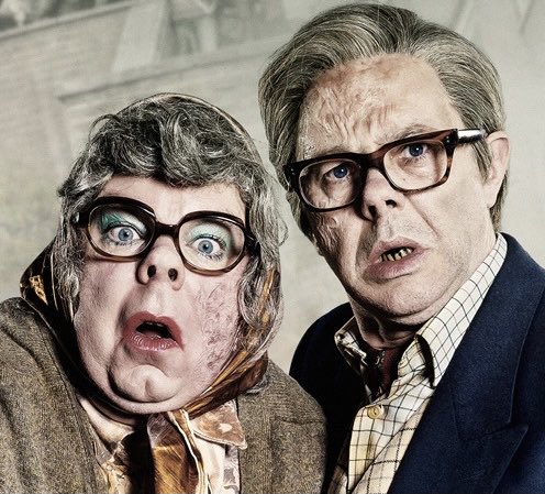 liveRPancSurg's tweet photo. Keep Christmas Local, says @CMO_England #COVID19 @LeagueOfGentlem https://t.co/8Dy8e3xd3T